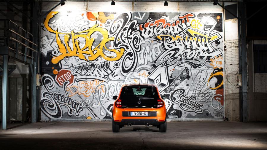  Renault Twingo GT 2016 года  (фото 3 из 49)